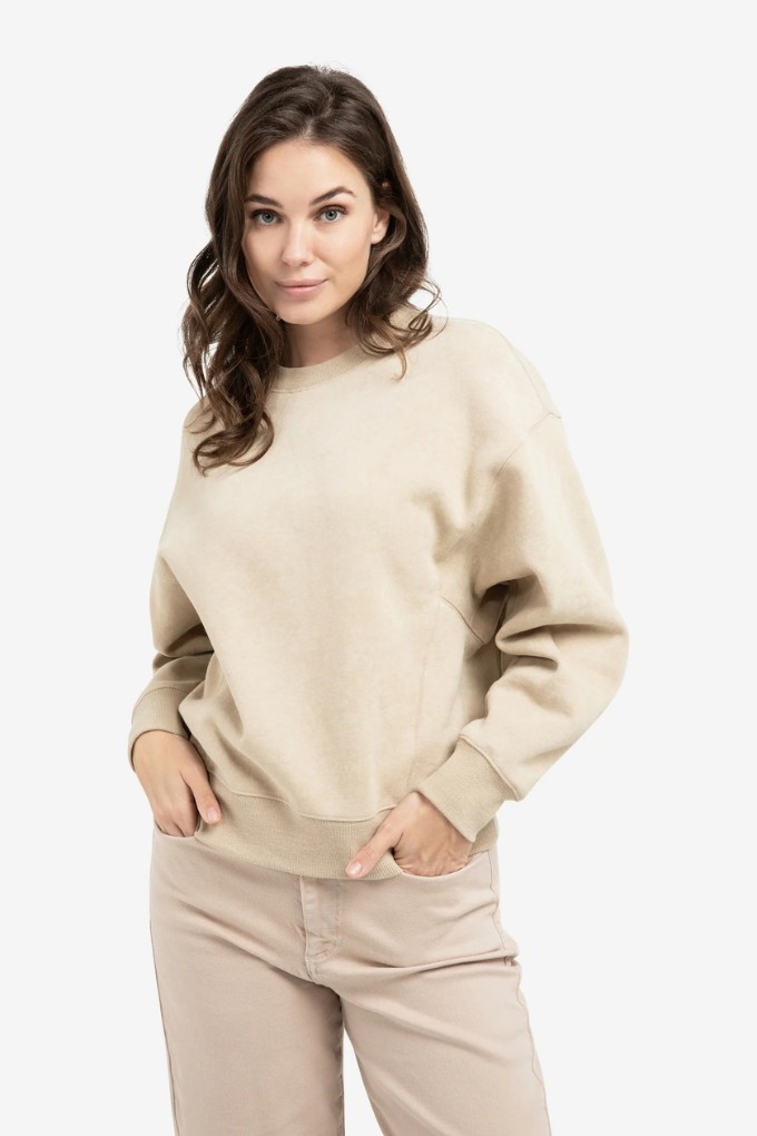 Pull robuste effet délavé gris clair YAYA pour femme porté vue de face