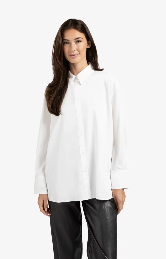 Chemise manches longues en viscose avec cravate