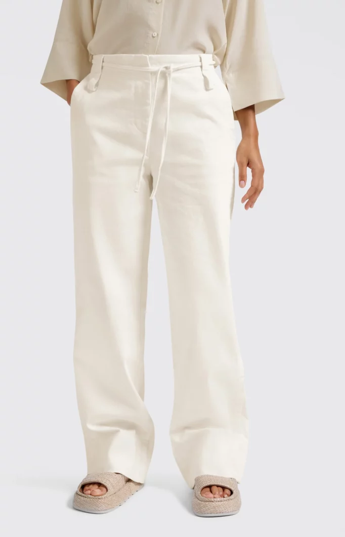 Pantalon à jambes larges avec liens de serrage