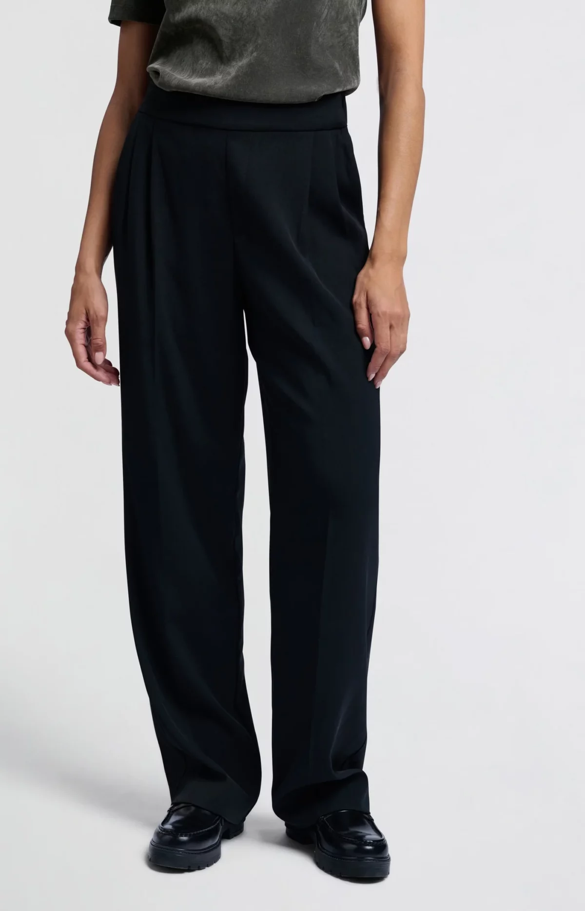 Pantalon de tailleur large